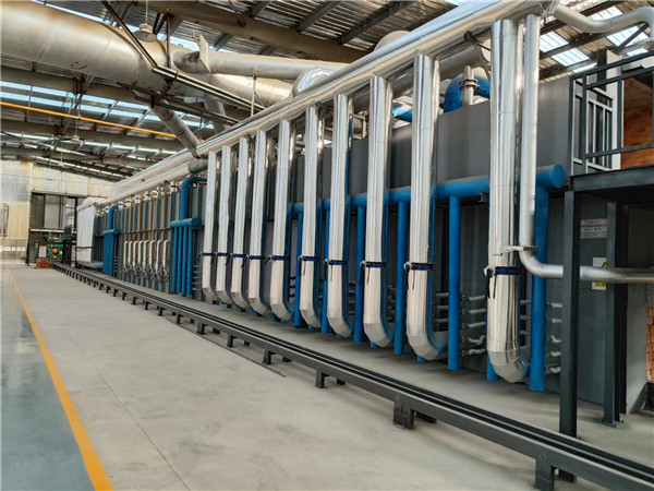 40.24x4板單通道天然氣燒保溫磚雙層全自動(dòng)節(jié)能推板窯(日產(chǎn)保溫磚1.5萬(wàn)塊，能耗25m3/噸)